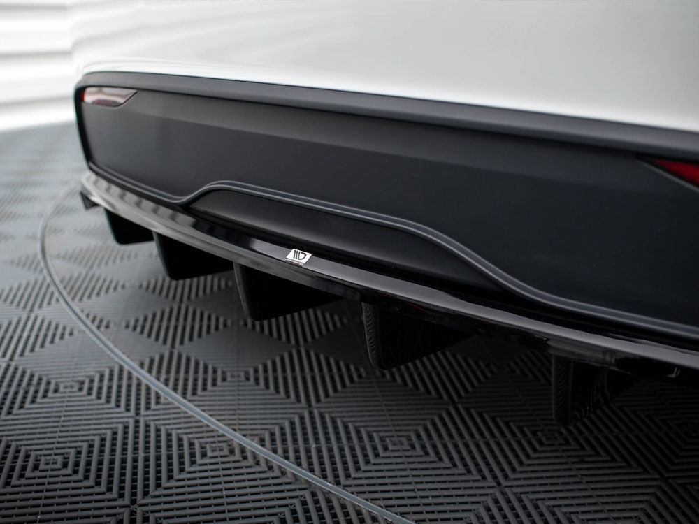 Rear Splitter (Vertical Bars) Tesla Model X Mk1 Facelift - 5 