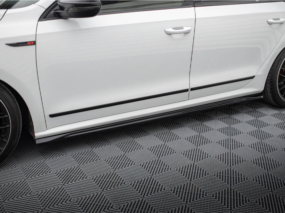 Side Skirts Diffusers Volkswagen Passat GT B8 Facelift USA - 3 