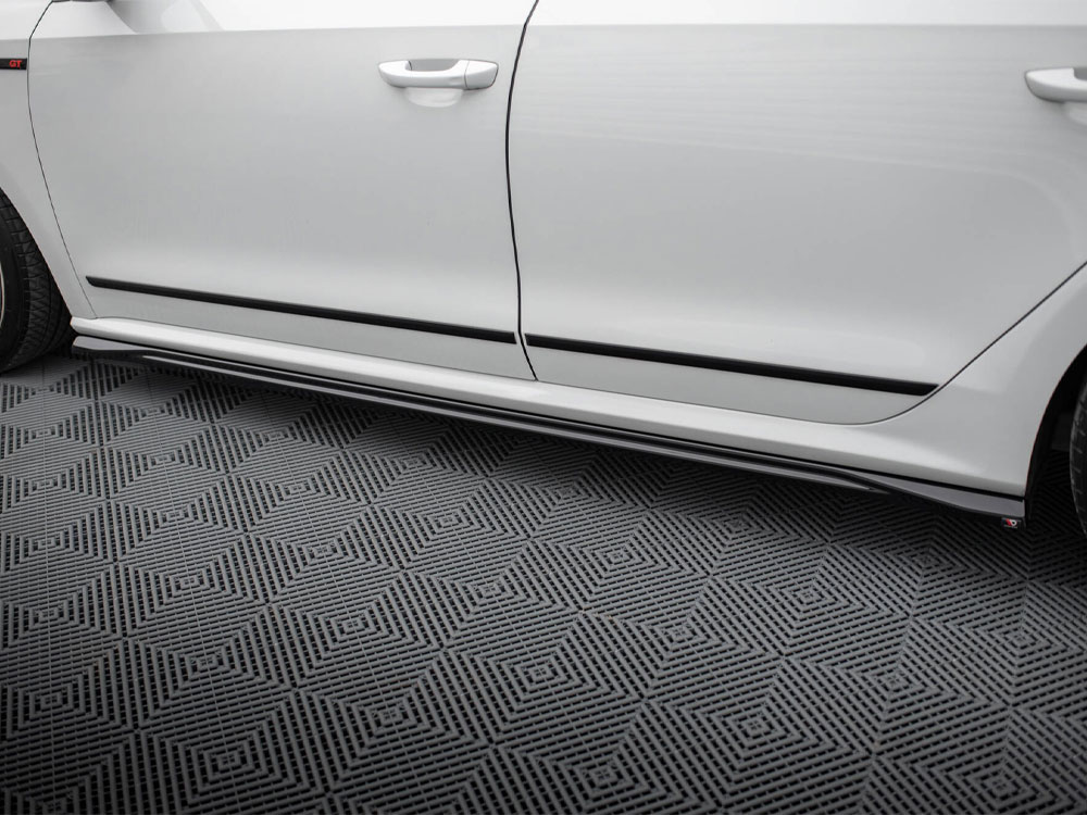 Side Skirts Diffusers Volkswagen Passat GT B8 Facelift USA - 4 
