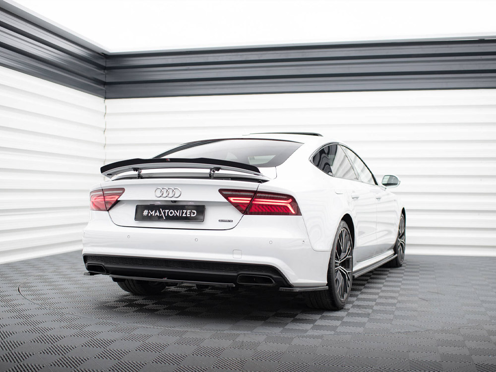 Central Rear Splitter (Vertical Bars) Audi A7 S-Line Facelift - 2 