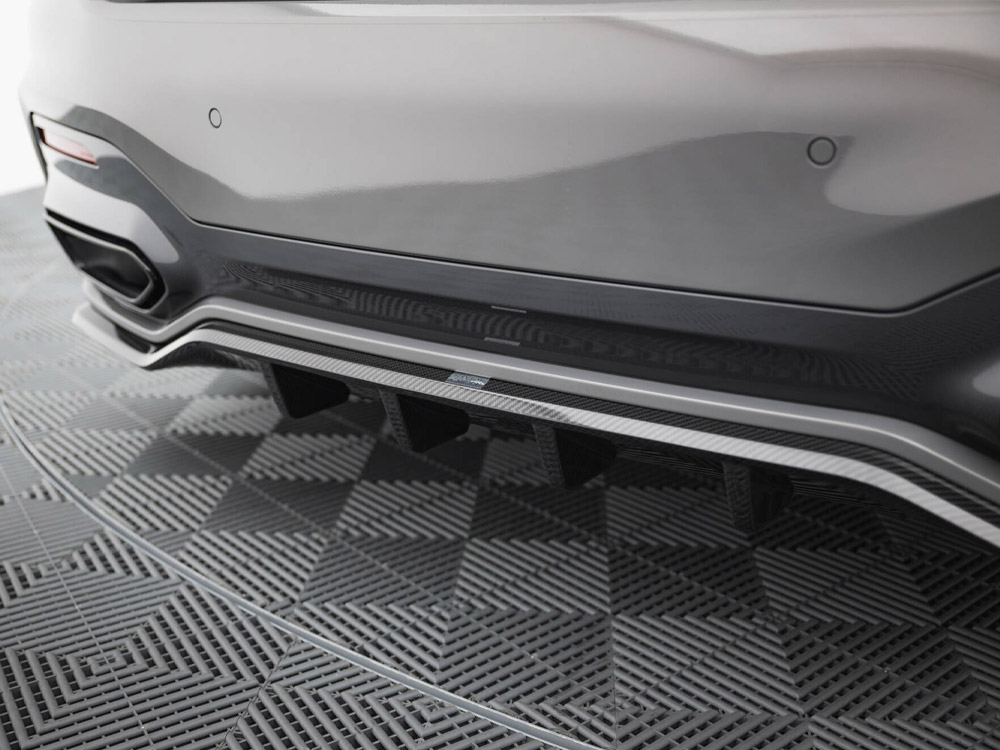 Prepreg Carbon Fiber Rear Splitter BMW 7 M-Pack G11 / G12 Facelift - 4 