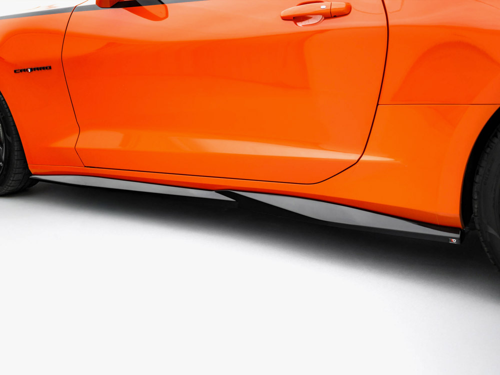 Side Skirts Diffusers V.1 Chevrolet Camaro SS Mk6 Facelift - 3 