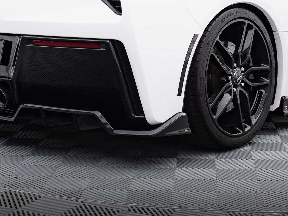 Rear Splitter (Vertical Bars) Chevrolet Corvette Stingray C7 - 8 