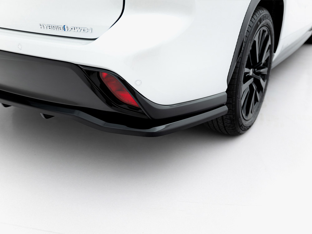 Rear Splitter (Vertical Bars) Toyota Highlander Mk4 - 5 