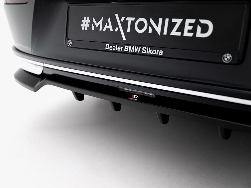 Rear Splitter (Vertical Bars) BMW 7 G70 - 4 