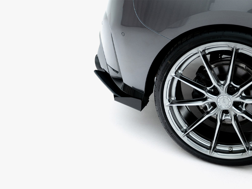 Street PRO Rear Side Splitters V.1 + Flaps BMW M135i F70 - 5 