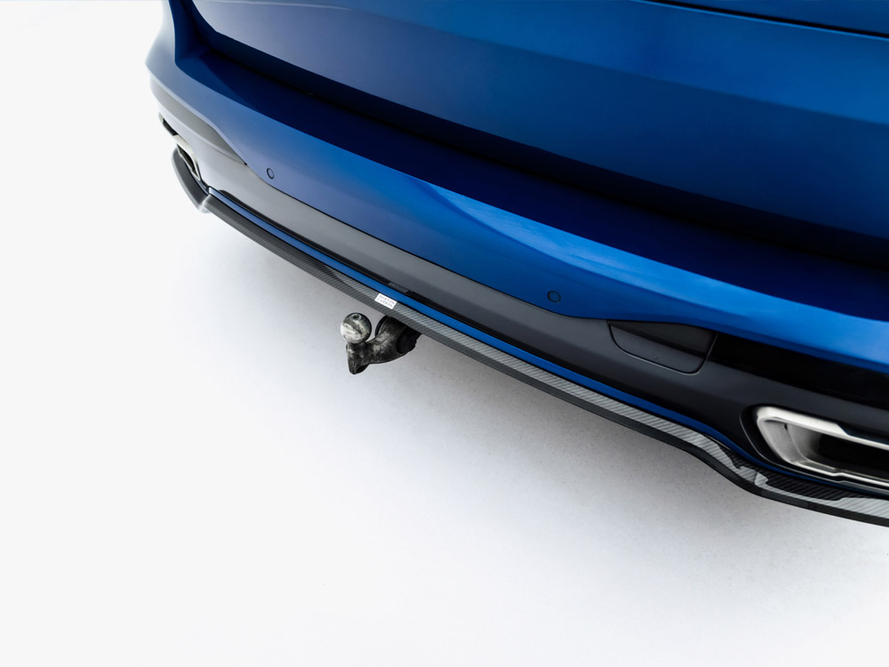 Prepreg Carbon Fiber Rear Diffuser BMW X7 M-Pack G07 / G07 Facelift (version with towbar) - 10 