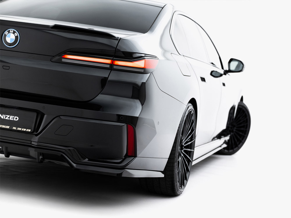 Rear Splitter (Vertical Bars) V.2 BMW 7 M-Pack G70 - 5 