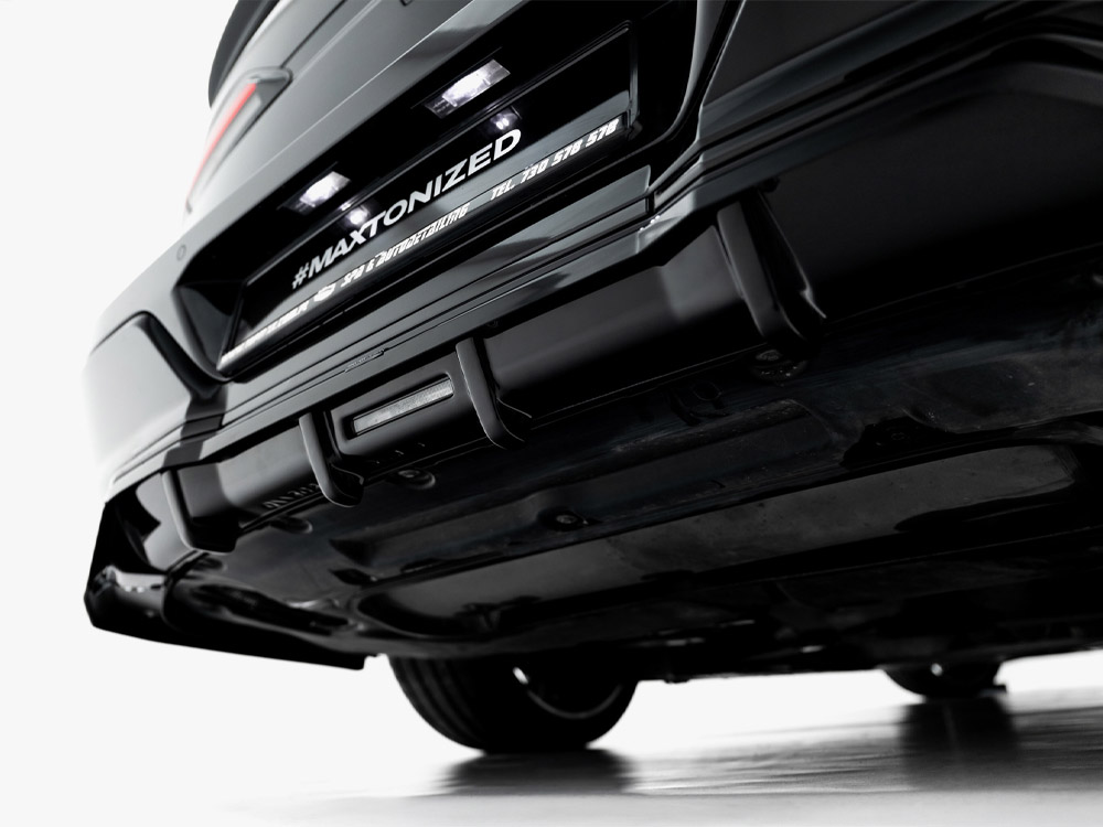 Rear Splitter (Vertical Bars) V.2 BMW 7 M-Pack G70 - 6 