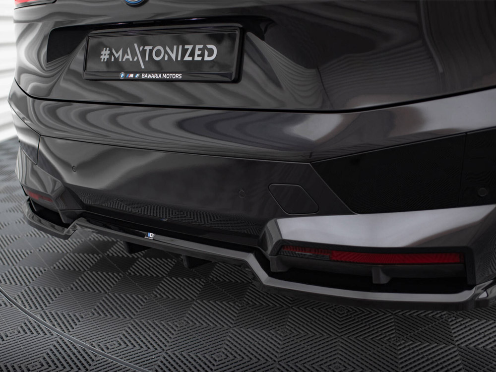 Full Body Kit BMW iX M-Pack i20 - 10 