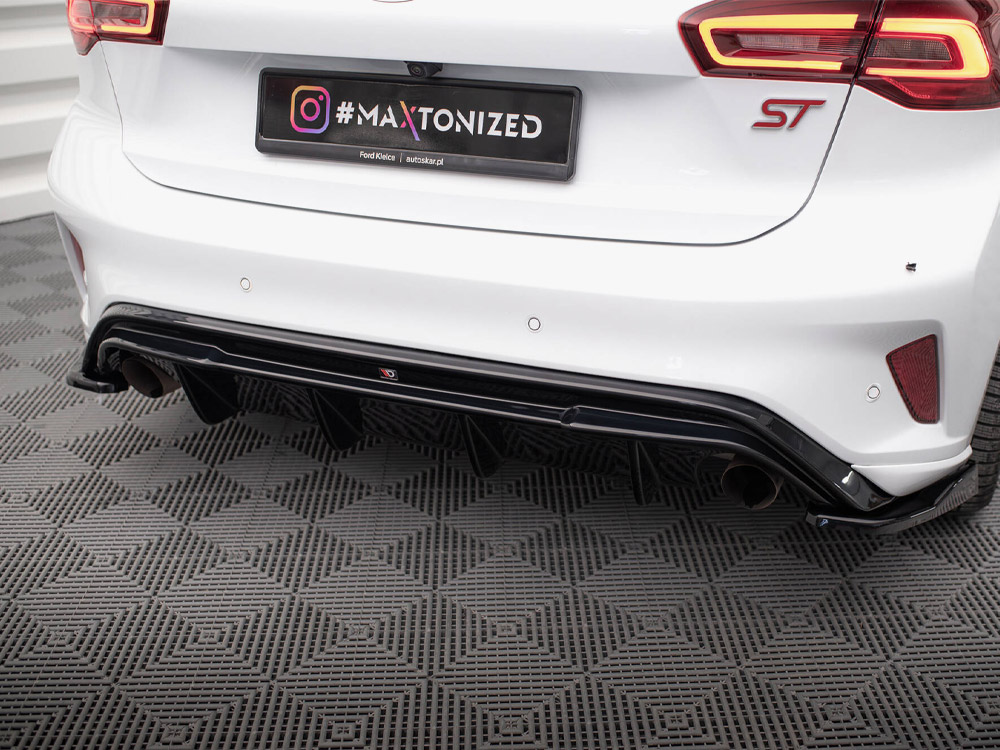 Rear Valance V.3 Ford Focus Hatchback ST Mk4 - 5 