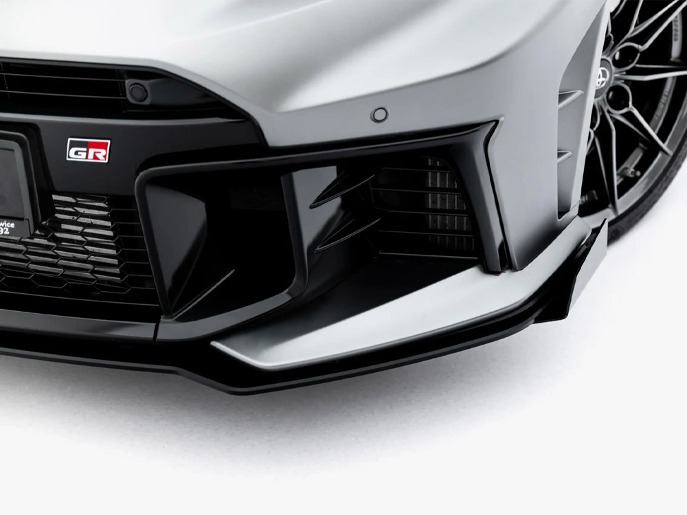Street PRO Front Splitter + Flaps Toyota GR Yaris Mk4 Facelift - 8 