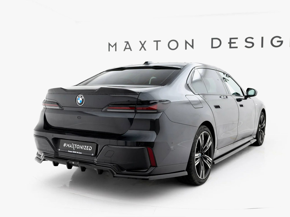 Rear Splitter (Vertical Bars) V.1 BMW 7 M-Pack G70 - 2 