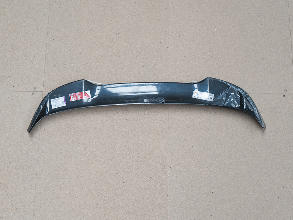 Reduced - Spoiler CAP 3D Volkswagen Golf GTI / GTE / GTD / R-Line / R Mk8 - 6 