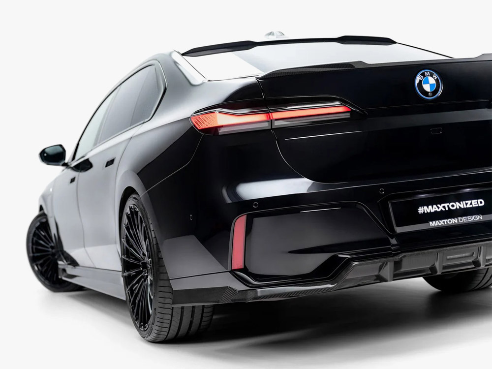 Prepreg Carbon Fiber Rear Splitter (Vertical Bars) BMW 7 M-Pack / i7 M-Pack G70 - 5 