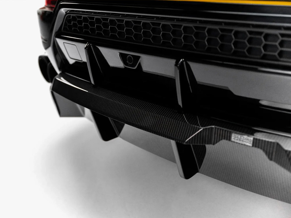 Prepreg Carbon Fiber Rear Splitter (Vertical Bars) Lamborghini Urus Mk1 - 8 