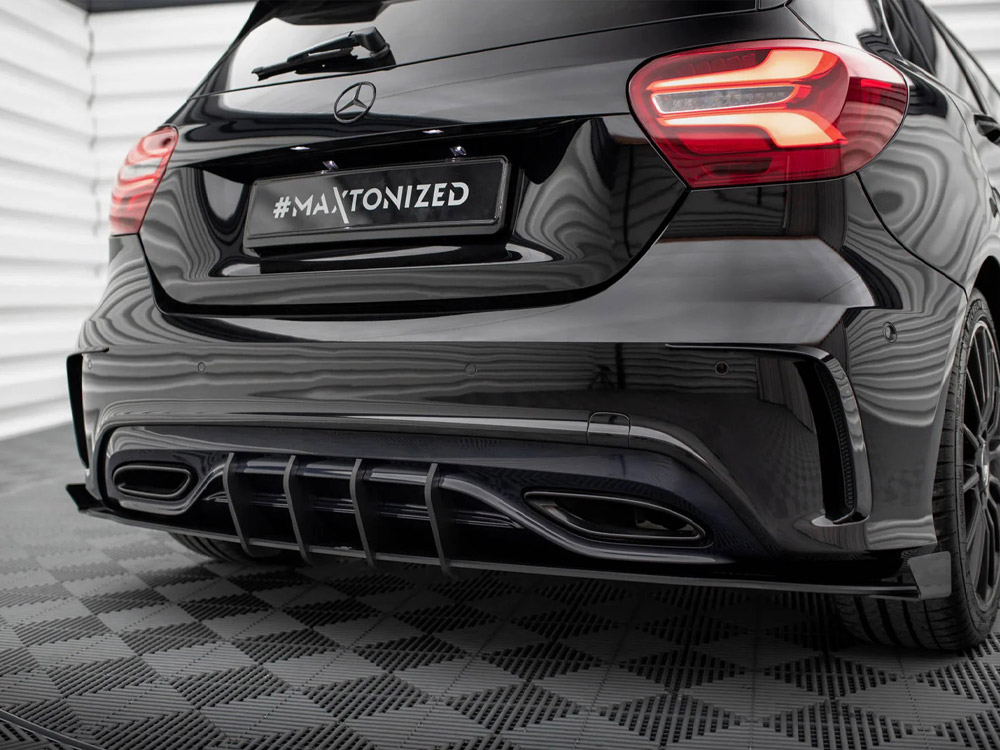 Rear Side Flaps Mercedes-Benz A AMG-Line W176 Facelift - 2 