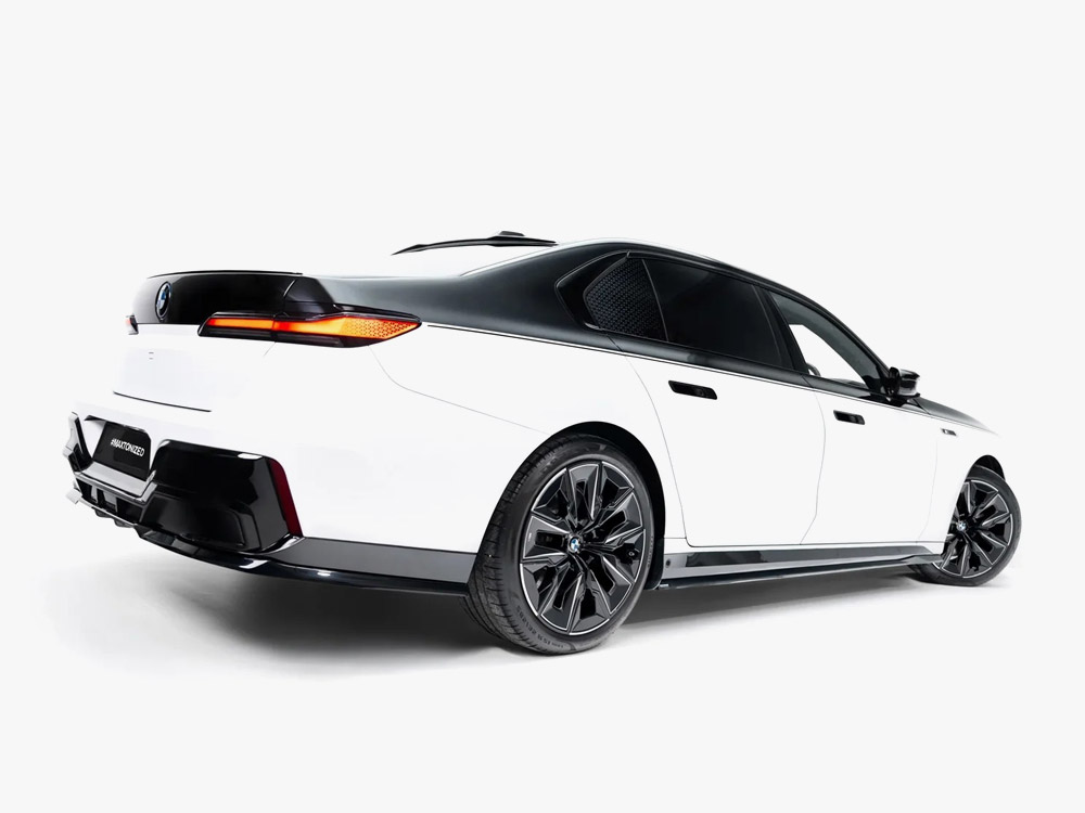 Side Skirt Diffusers V.2 compatible with BMW i7 eDrive50 M Sport / i7 xDrive60 M Sport / i7 M70 xDrive G70 - 3 