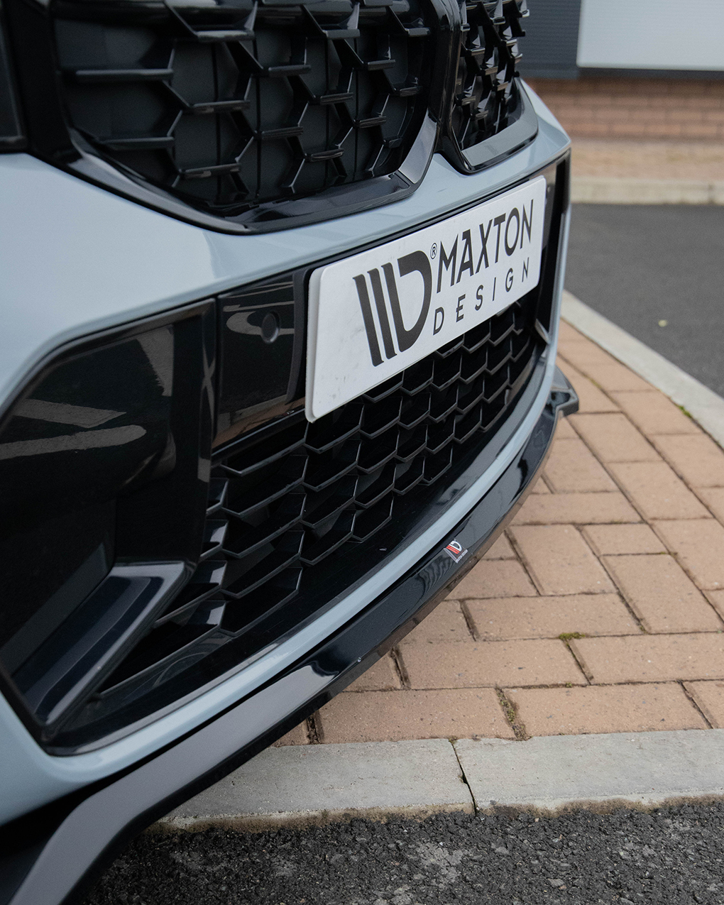 Maxton Design Front Splitter: BMW 3 Series M340i