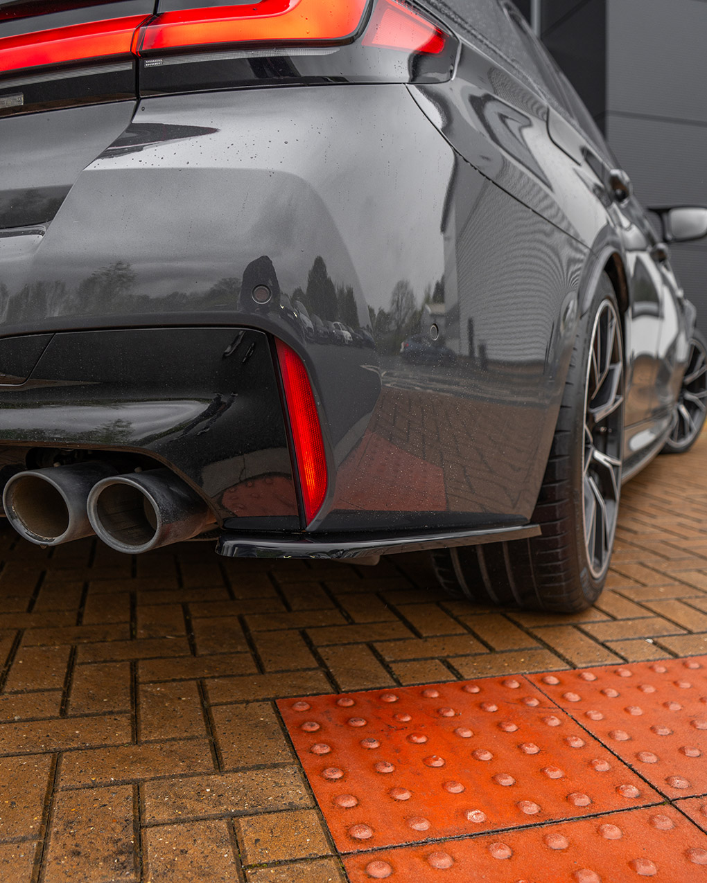 Rear Side Splitters