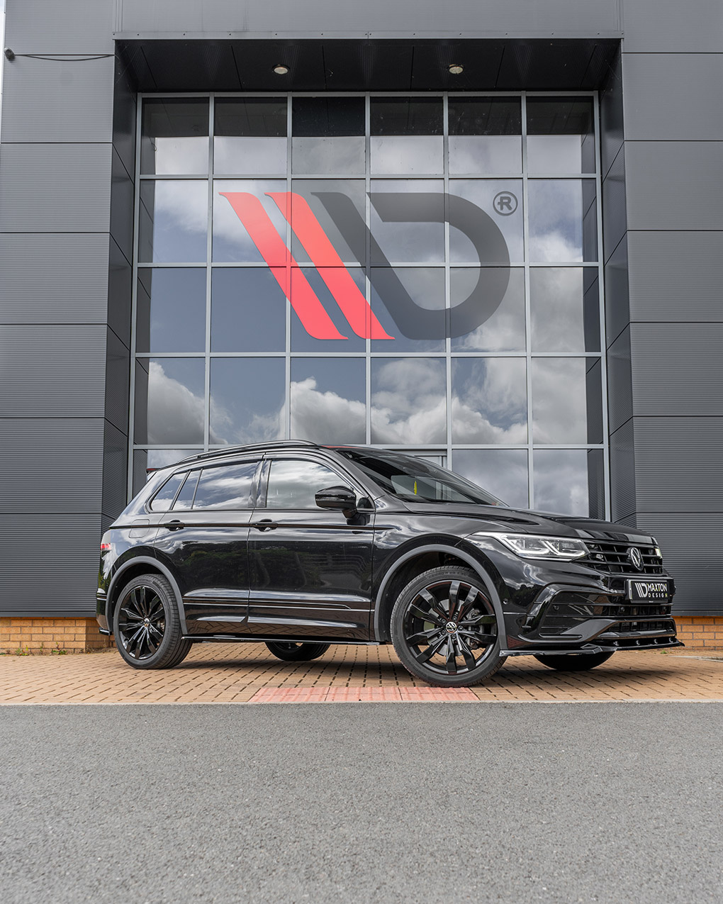 VW Tiguan R-Line