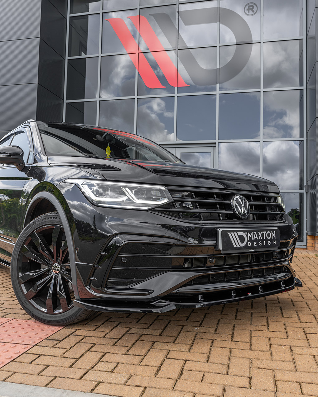 VW Tiguan R-Line Front Splitter