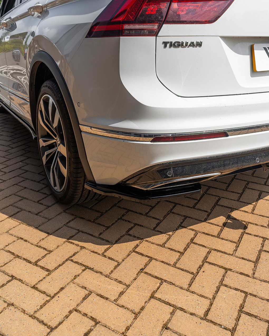Rear Side Splitters
