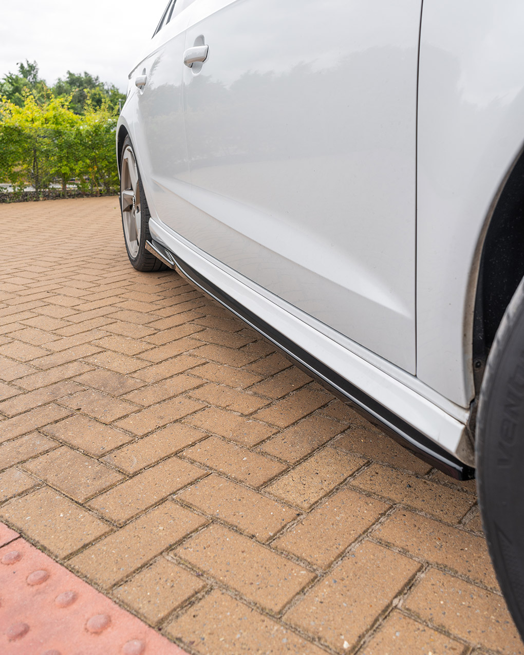Side Skirt Diffusers